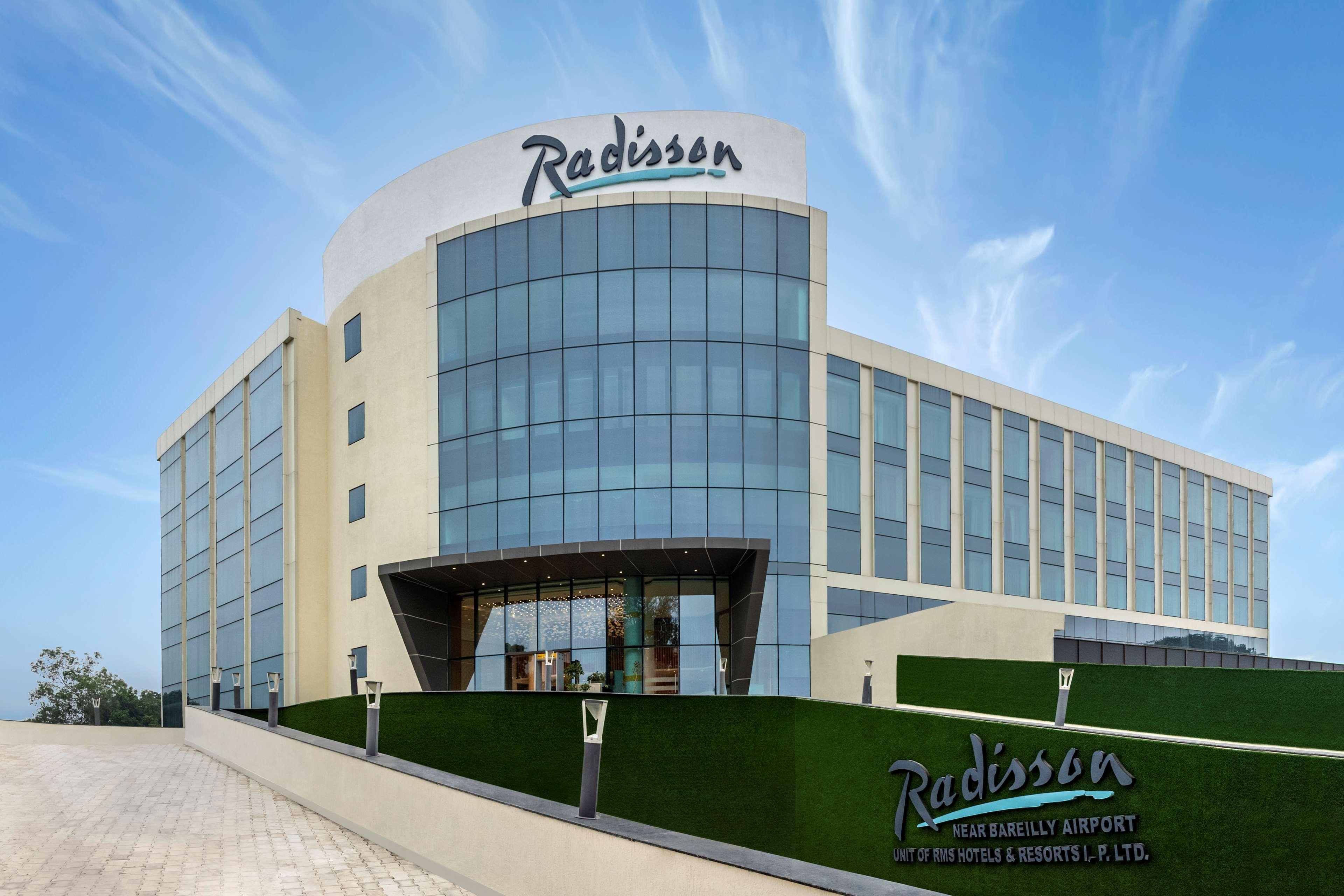 Radisson Hotel Bareilly Airport Exterior photo