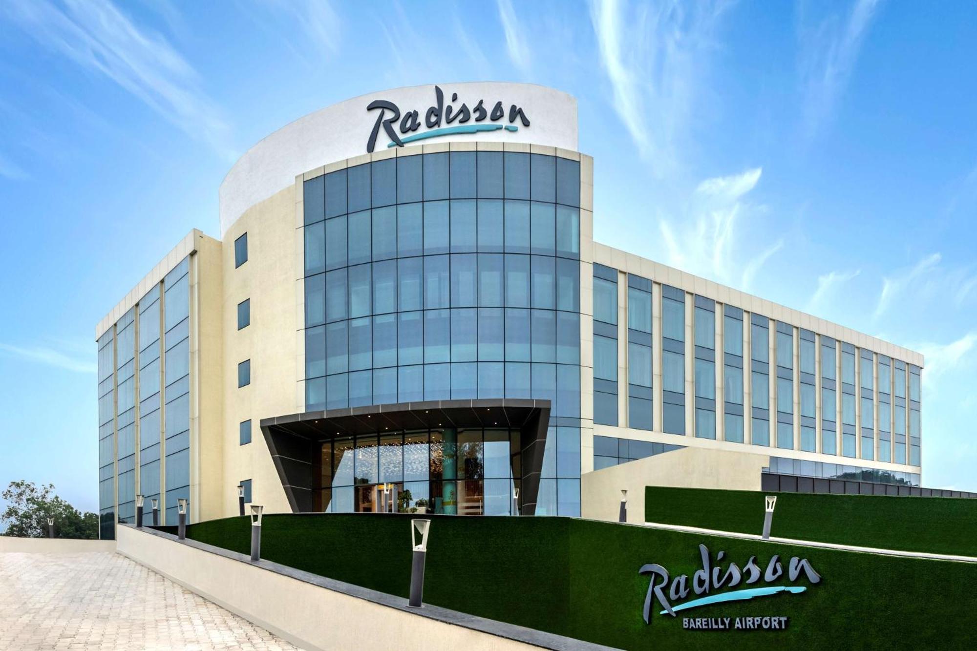 Radisson Hotel Bareilly Airport Exterior photo